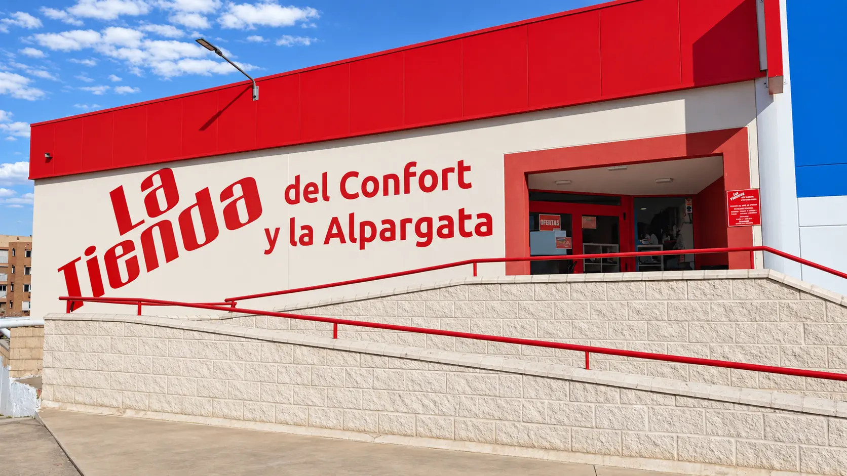 Fachada de La Alpargata